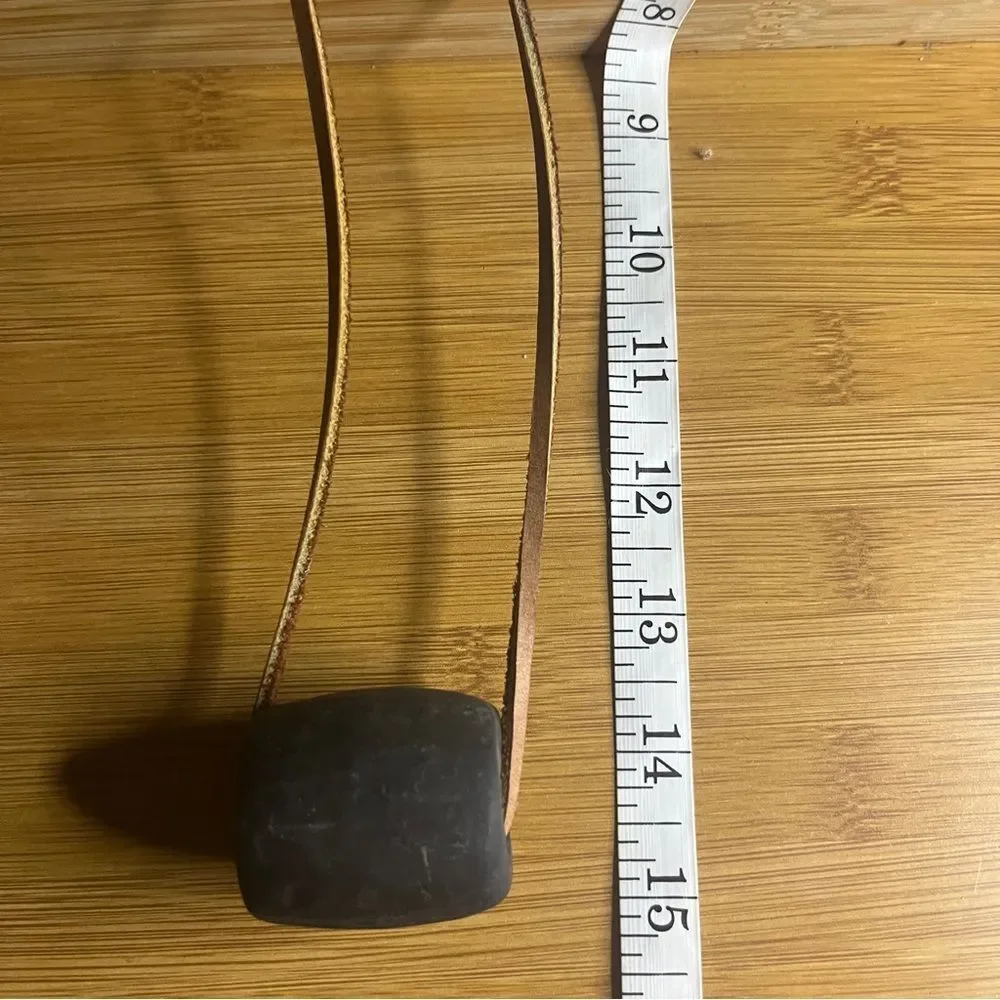 Vintage Black and Brown Leather Necklace - Picture 5 of 6